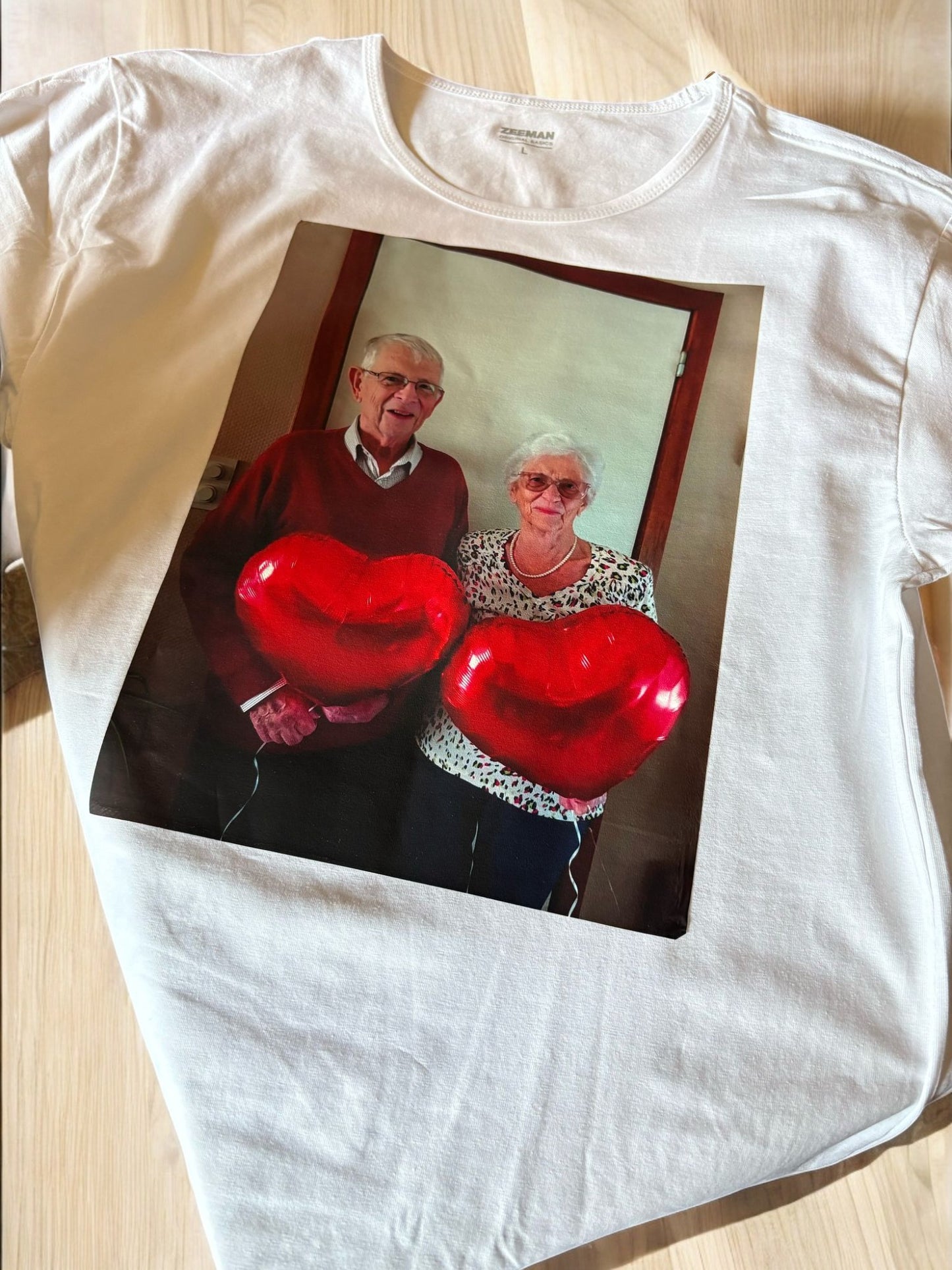 π Gepersonaliseerde T-shirts & Truien voor Volwassenen | Jouw Ontwerp in Kleur