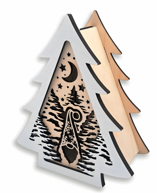 🧝♂️🌙 Houten Kerstboom Lantaarn – Winter Gnoom Wonderland ✨🌲