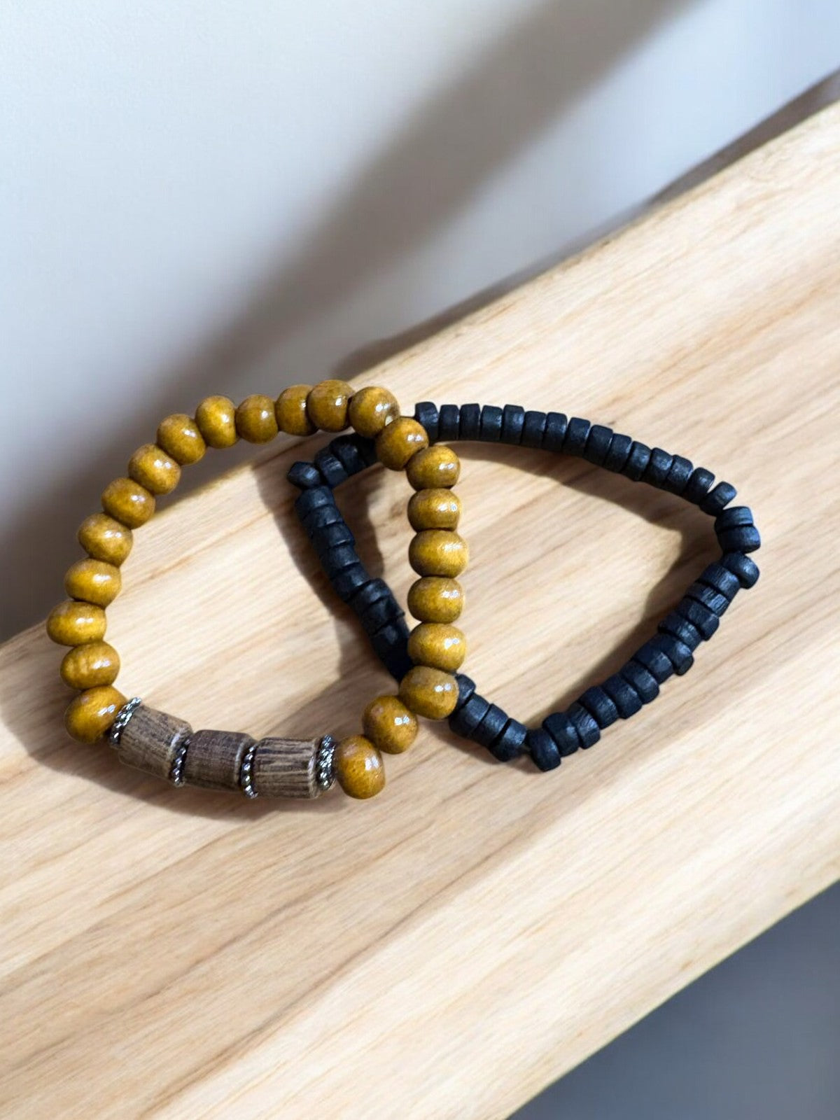 πΎ Tribal Earth Armbandenset β Okerhout & Zwart Minimalisme