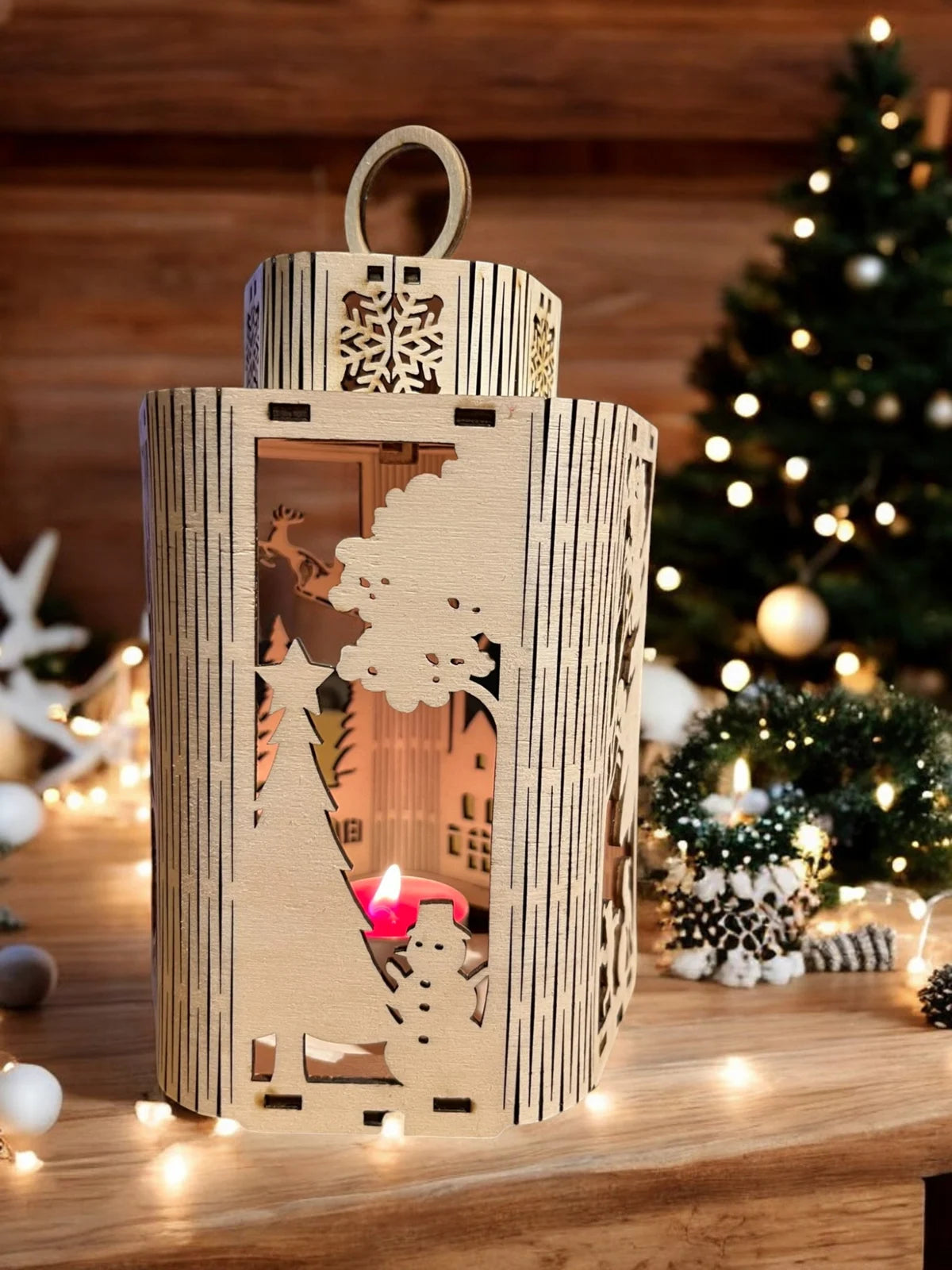 🕯️ Houten Kerstlantaarn “Winterwonderland” – Met Speelende Kinderen 🎄
