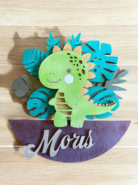 Gepersonaliseerd Houten Naambordje – Dino Jungle ruw