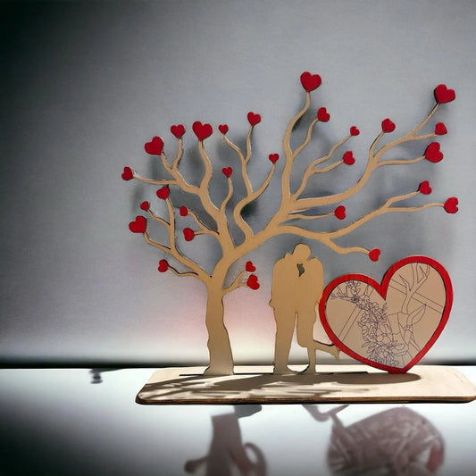 Houten Liefdesboom met Koppel